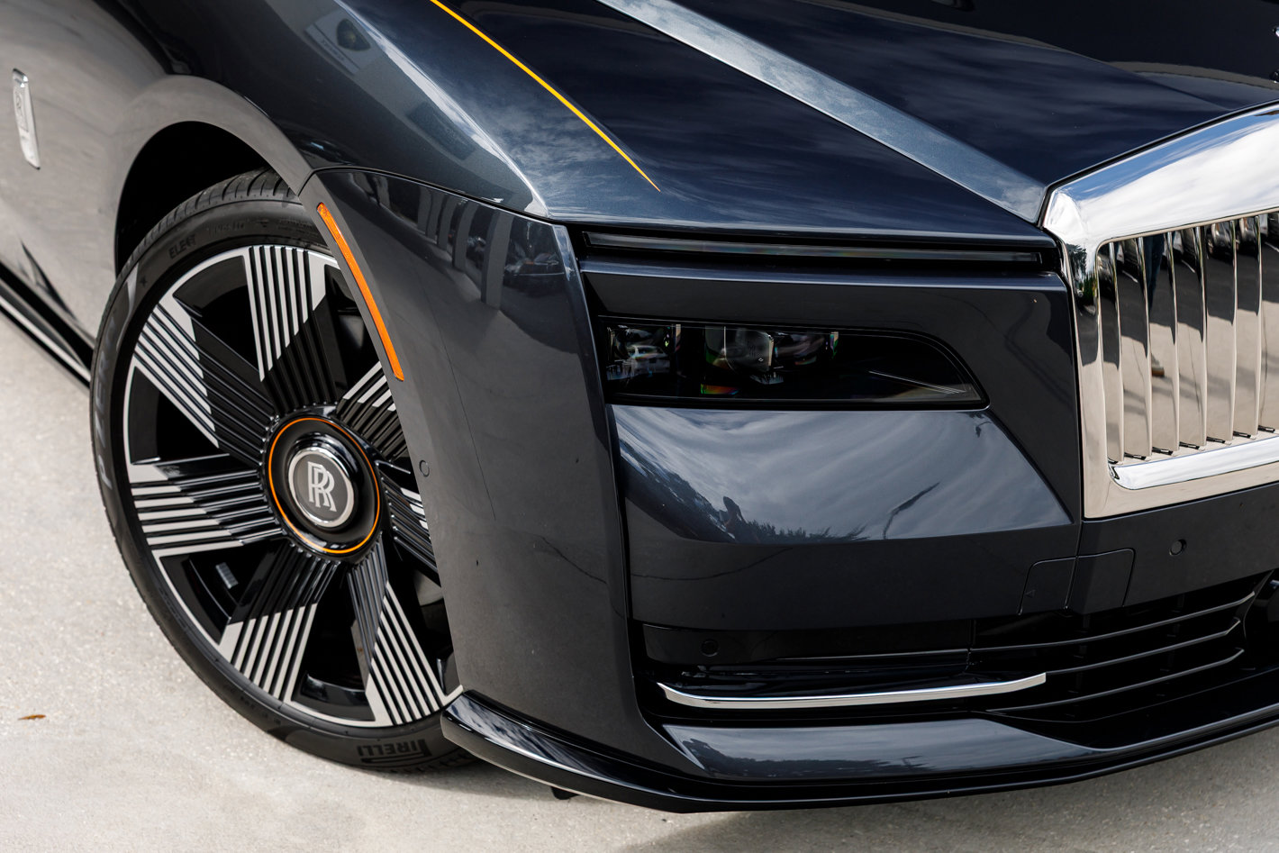 Certified 2024 Rolls-Royce Spectre w/ Spectre Launch Package image 5