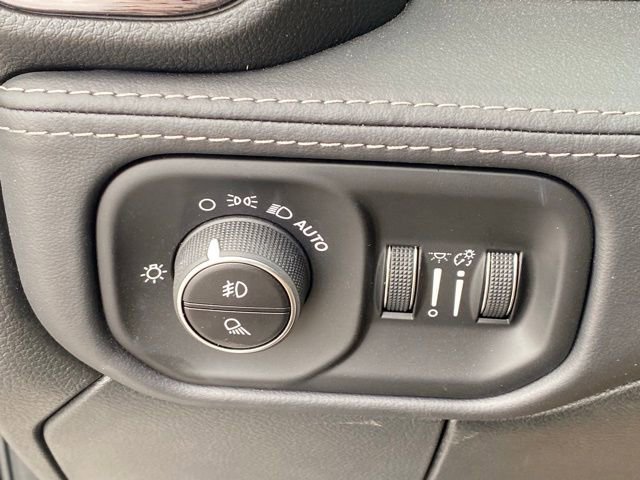 New 2026 RAM 2500 Limited image 28