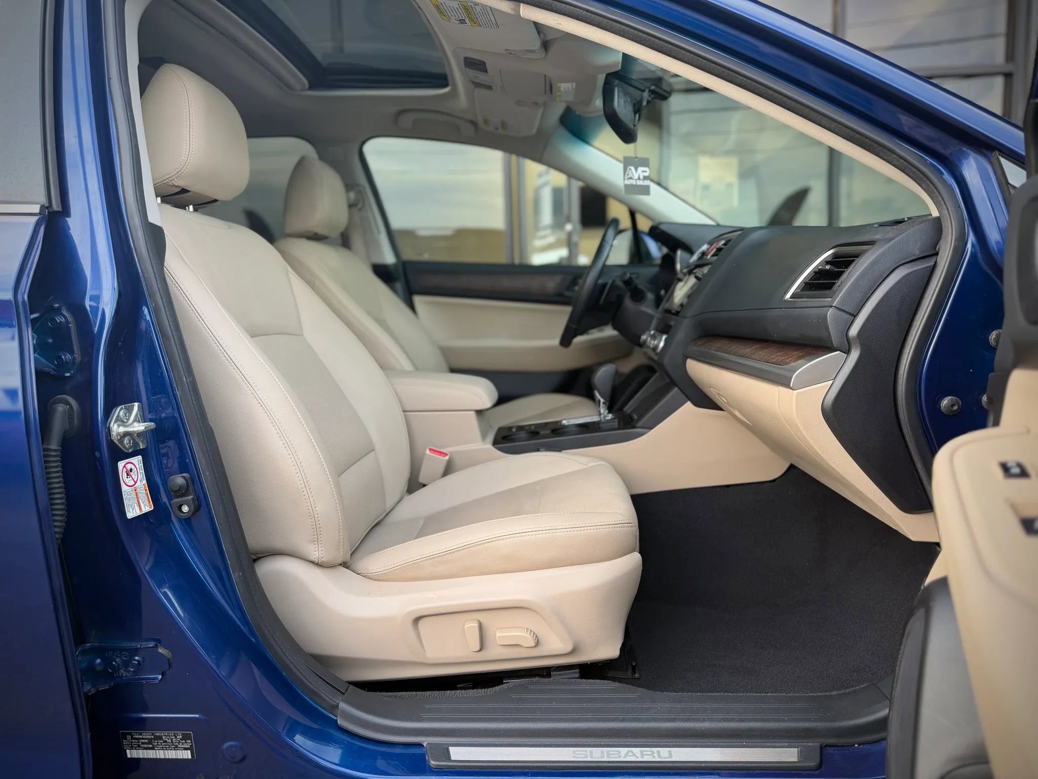 Used 2016 Subaru Outback 2.5i Limited AWD/4WD image 23