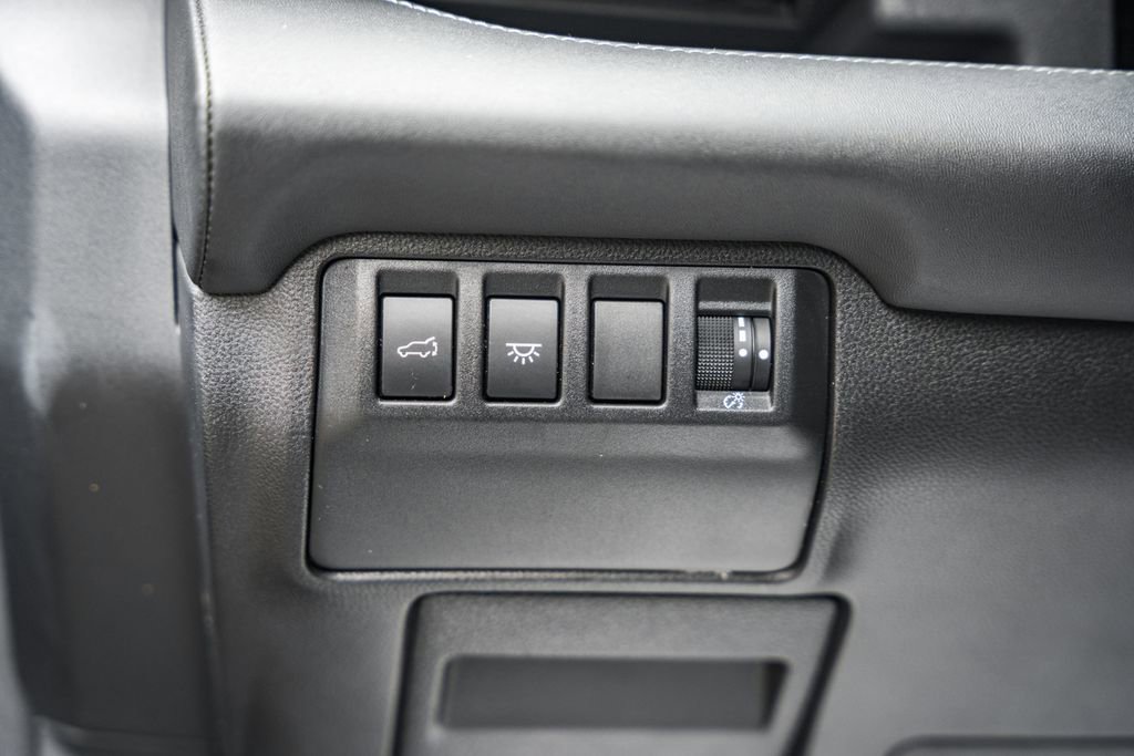 Used 2023 Subaru Ascent Limited image 39