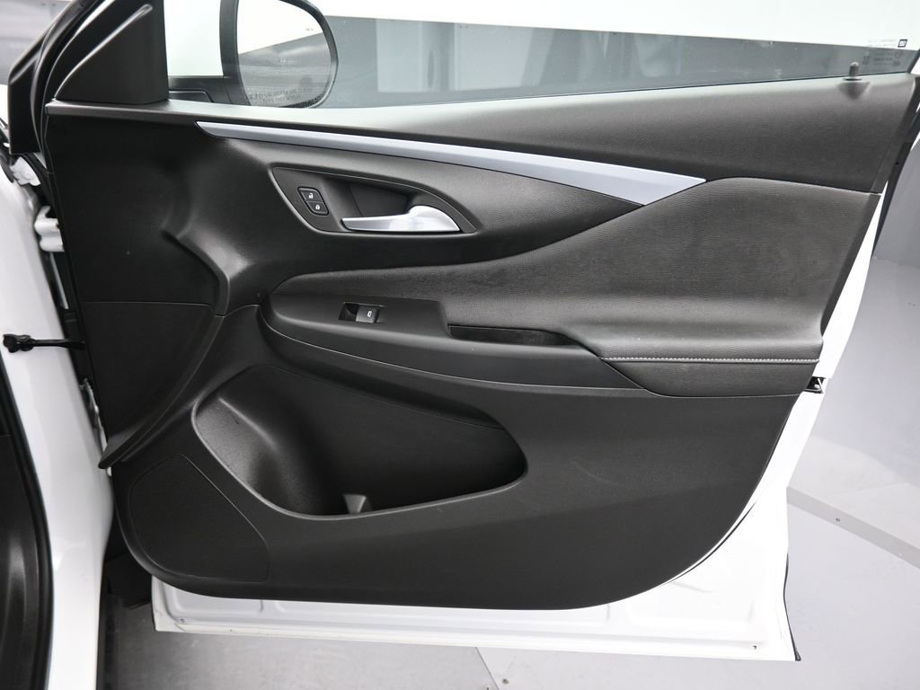 Used 2024 Buick Envista Preferred w/ Convenience I Package image 36