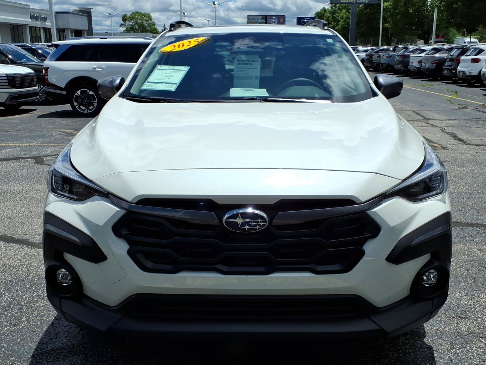 New 2025 Subaru Crosstrek 2.5i Limited w/ Crosstrek Mirror Package AWD/4WD image 2