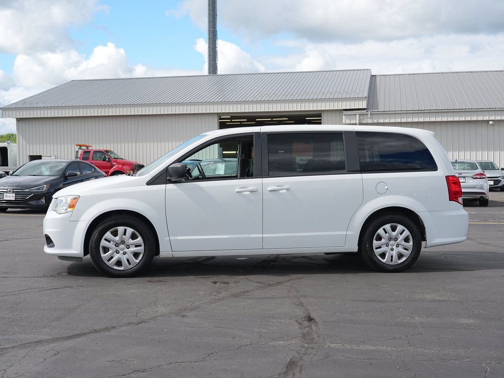 Used 2018 Dodge Grand Caravan SE w/ UConnect Hands-Free Group FWD image 6