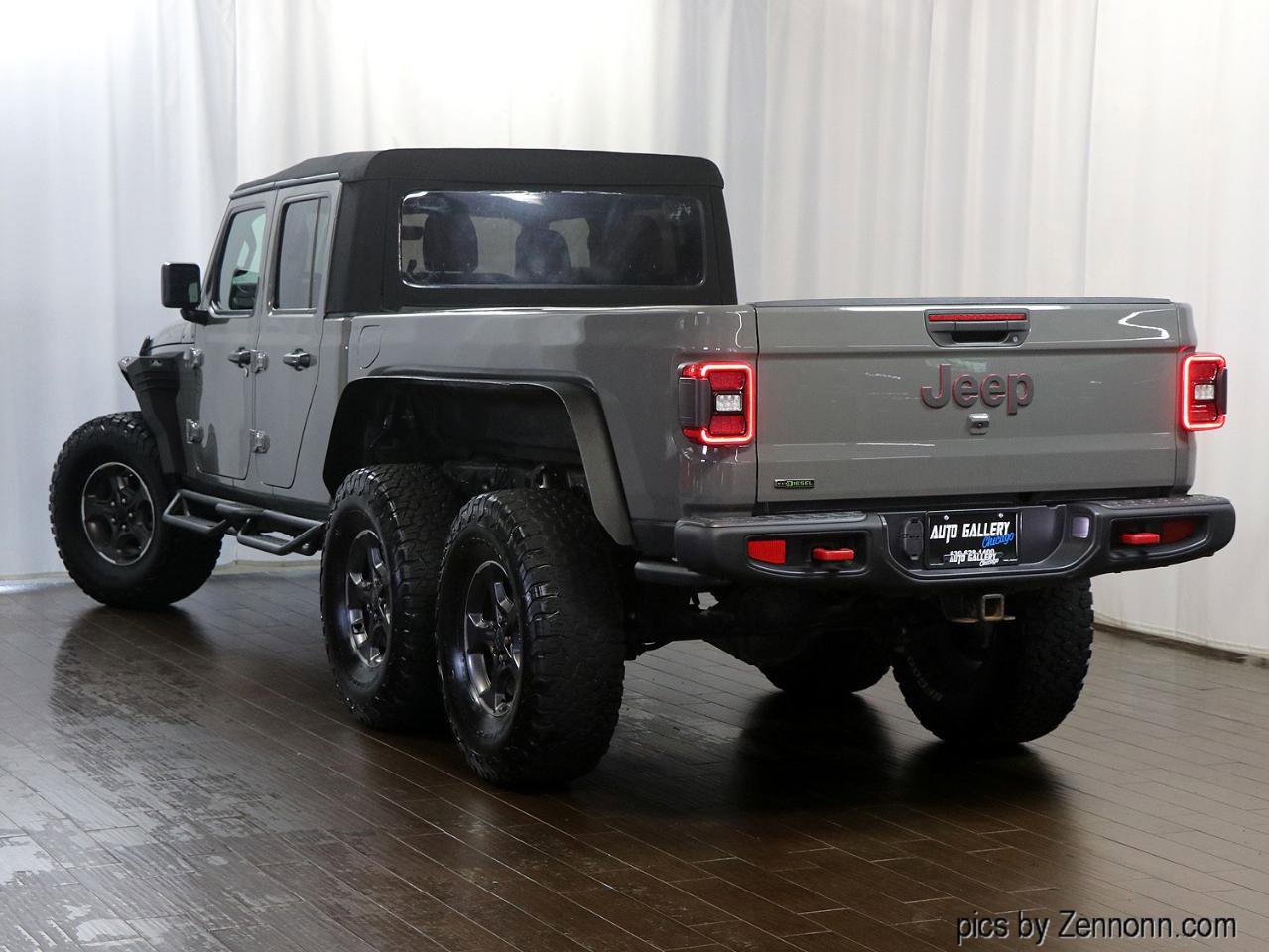 Used 2022 Jeep Gladiator Rubicon w/ LED Lighting Group image 12
