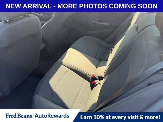Used 2018 Chevrolet Cruze LT w/ Convenience Package FWD image 11