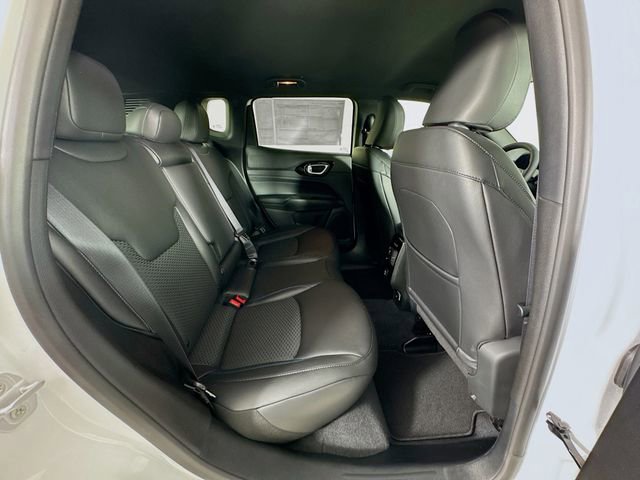 New 2026 Jeep Compass Latitude image 29