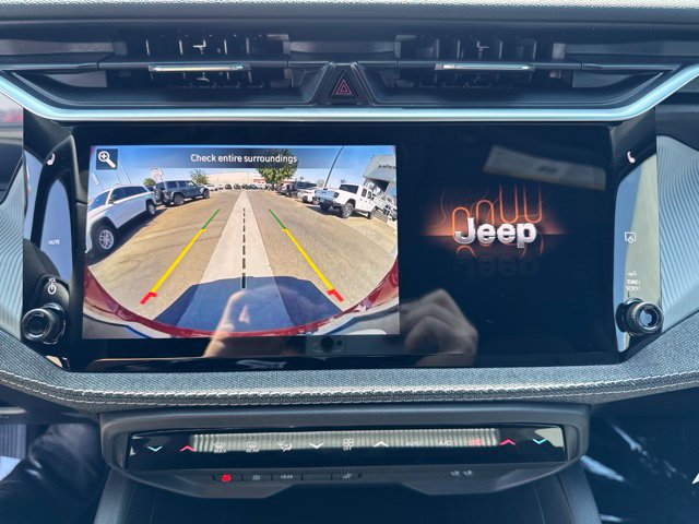 New 2026 Jeep Cherokee Laredo AWD/4WD image 14