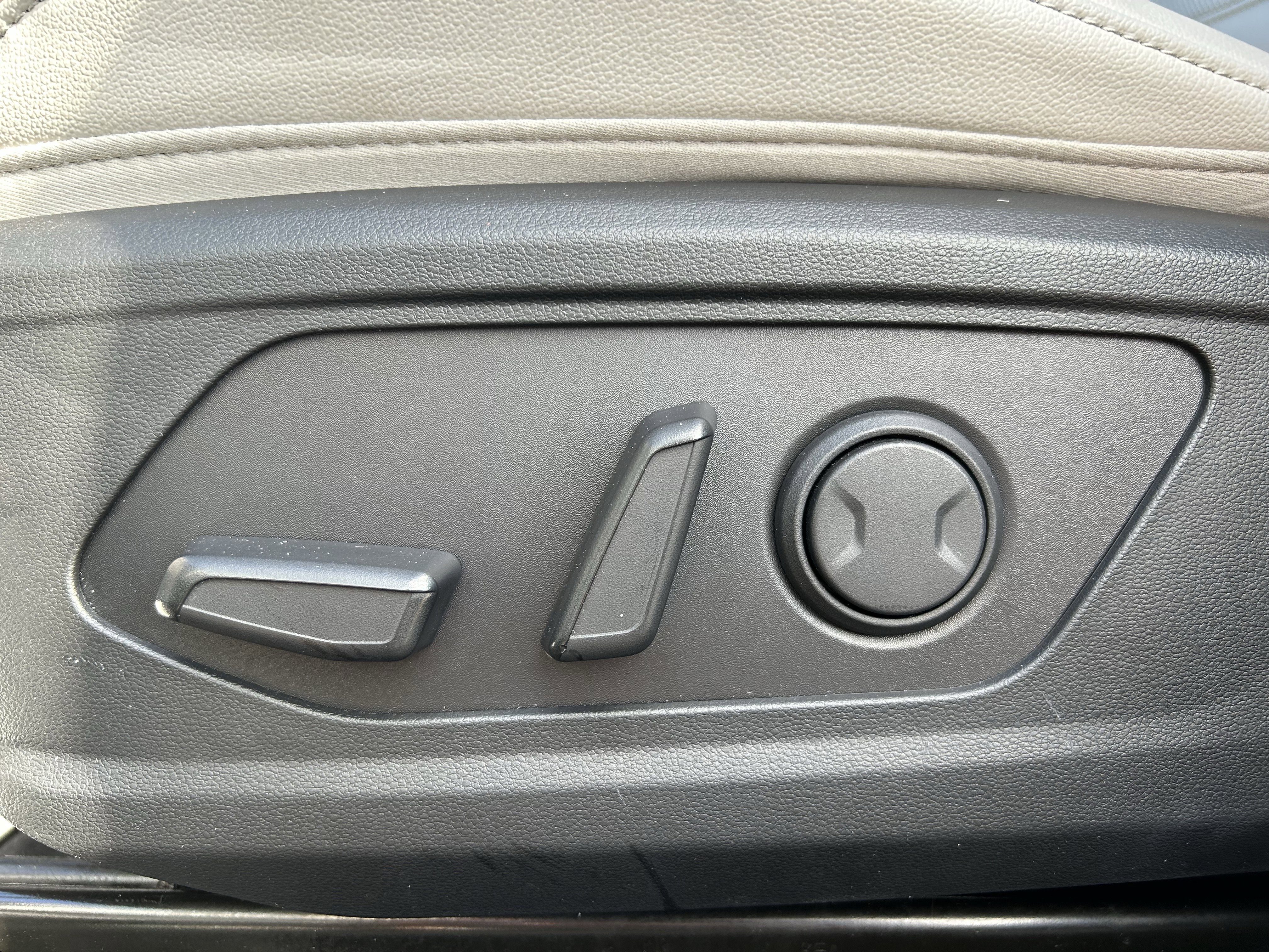 Used 2023 Hyundai Tucson SEL w/ Convenience Package image 14