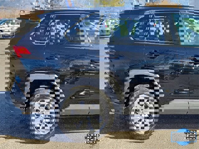 Used 2024 Toyota RAV4 LE image 4