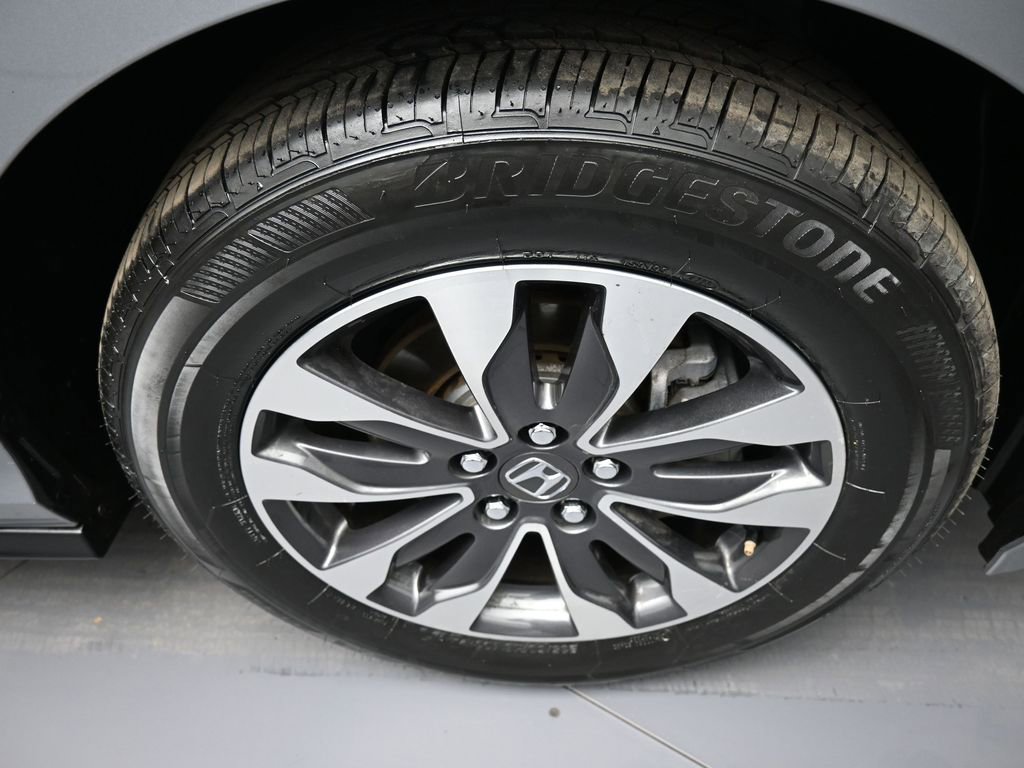 Certified 2024 Honda Odyssey EX-L image 13