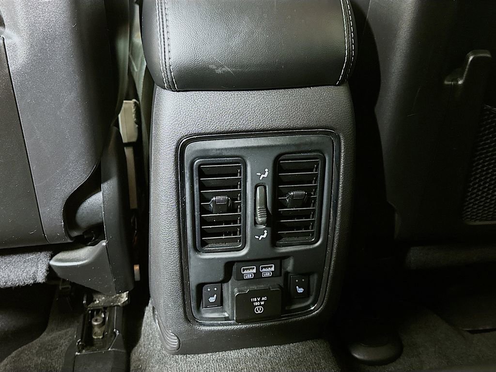 Used 2014 Jeep Grand Cherokee Limited w/ Trailer Tow Group IV image 26