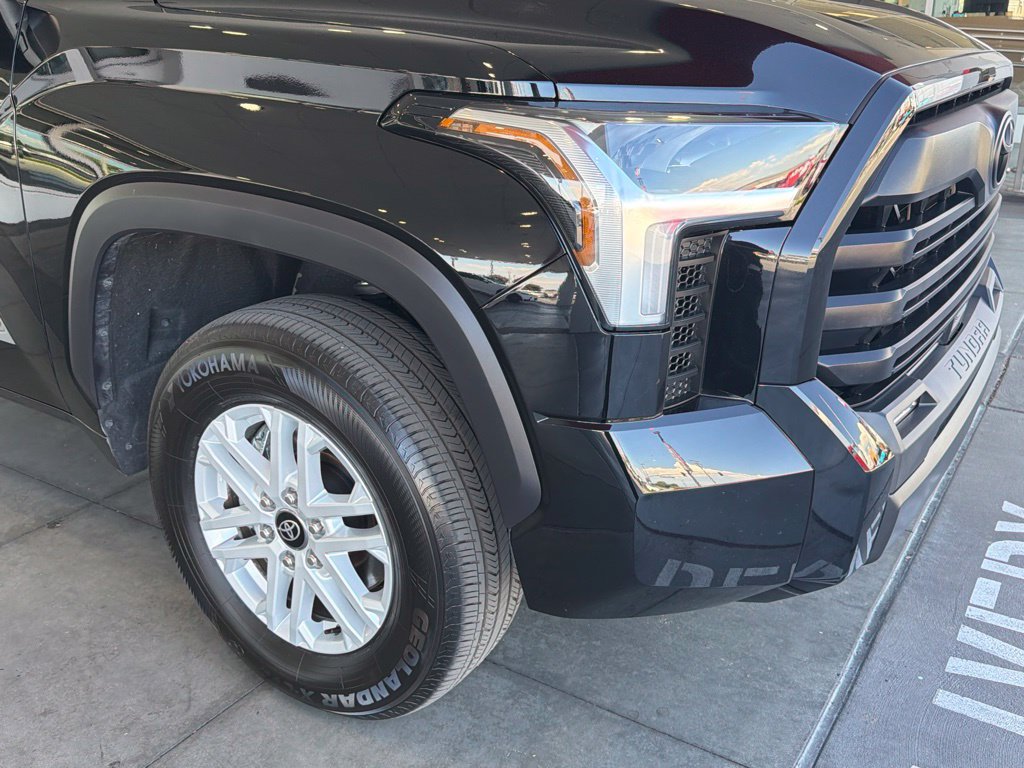 Certified 2025 Toyota Tundra SR5 AWD/4WD image 9