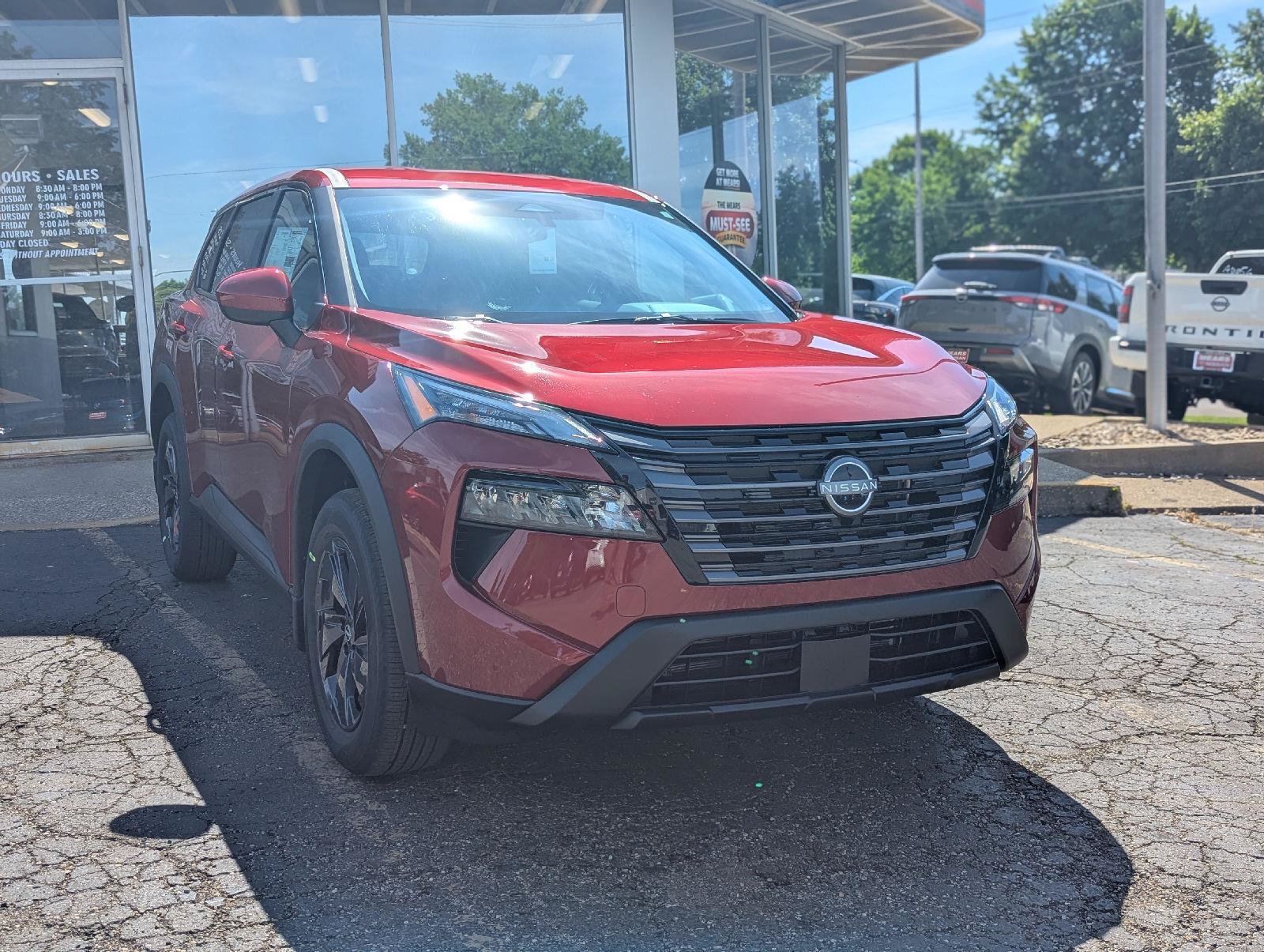 New 2026 Nissan Rogue SV AWD/4WD image 1