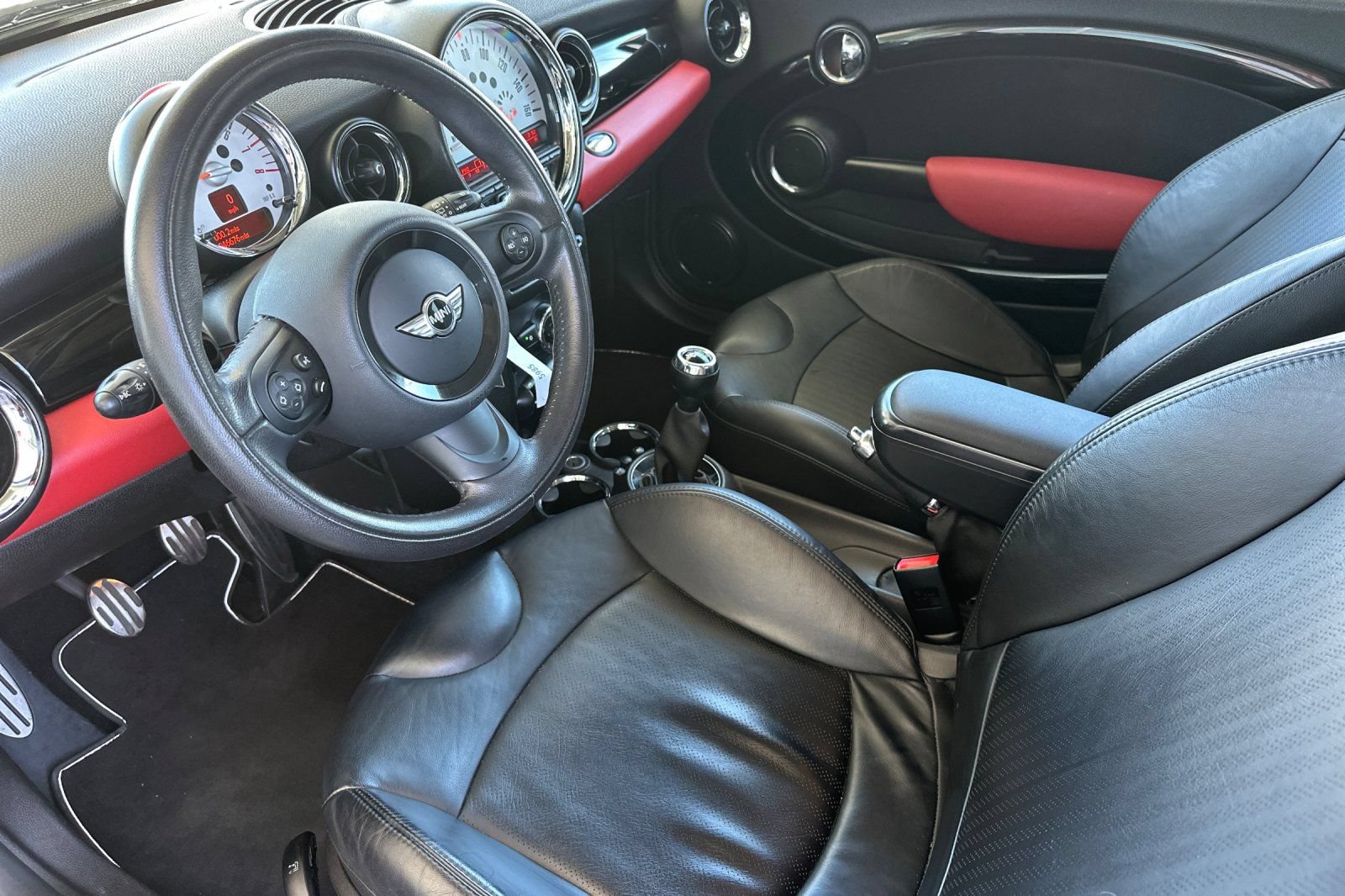 Used 2012 MINI Cooper S FWD image 11