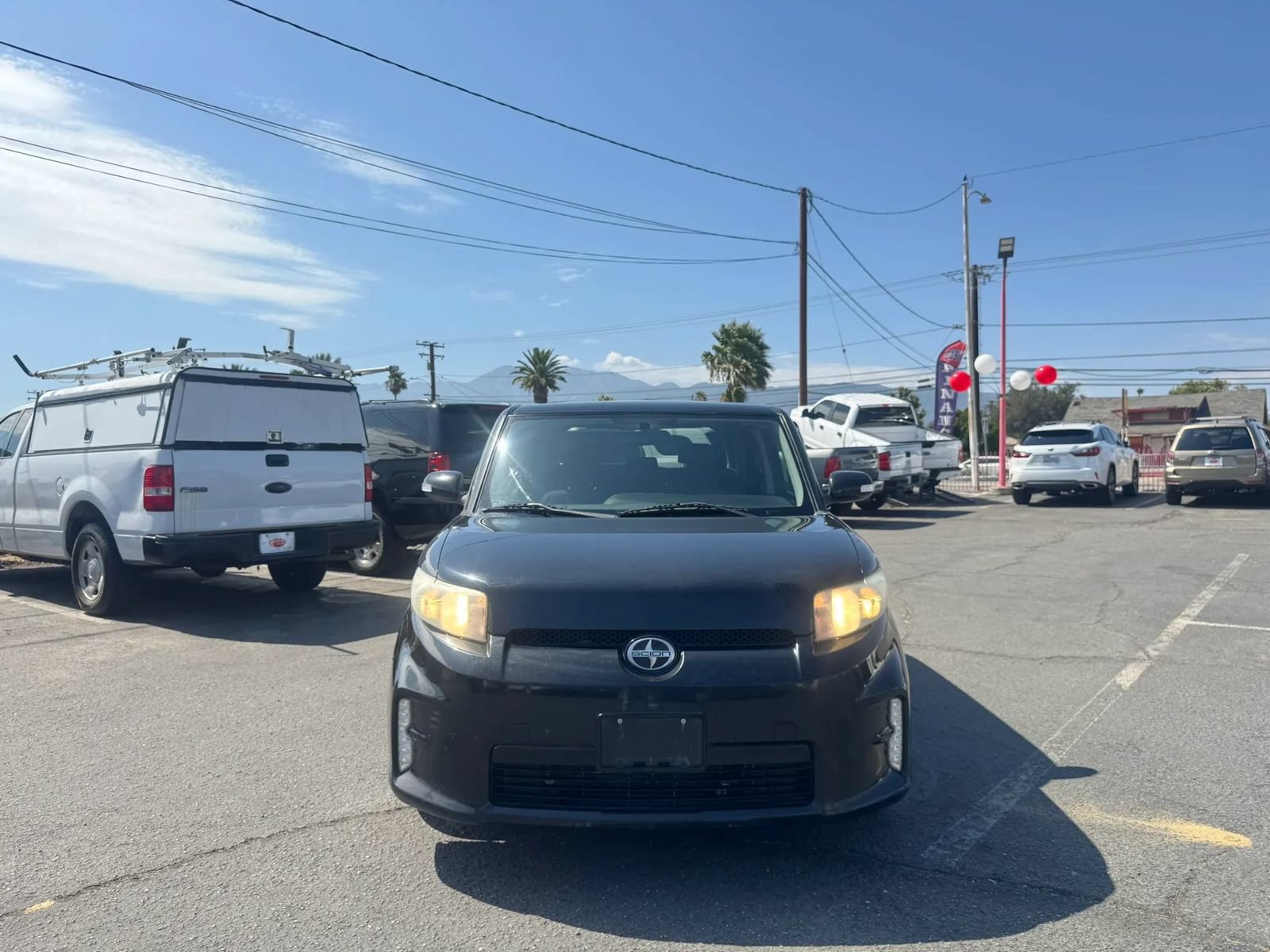 Used 2014 Scion xB FWD image 14