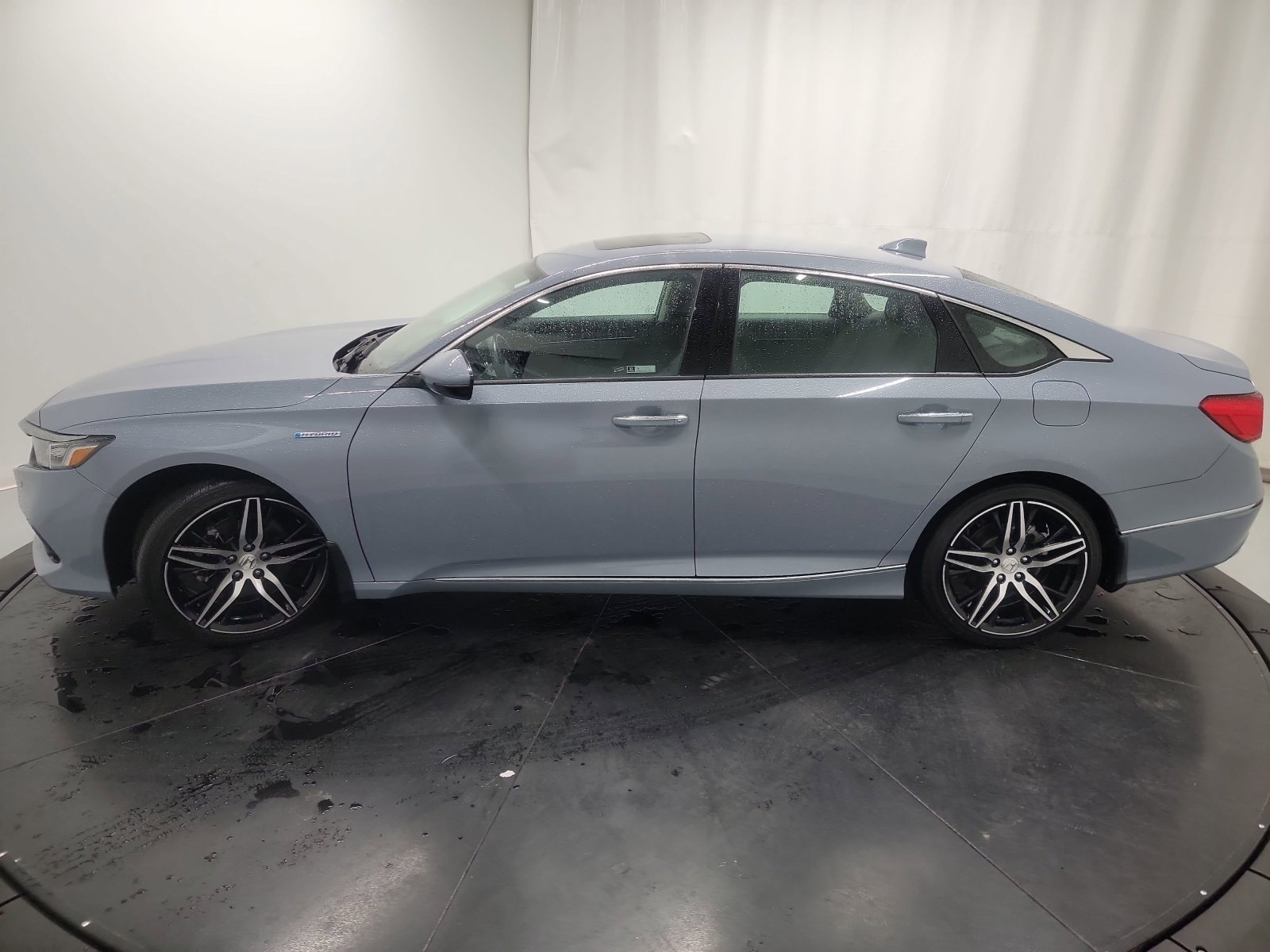 Certified 2022 Honda Accord Touring image 5