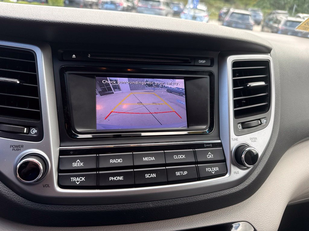 Used 2017 Hyundai Tucson SE w/ SE Popular Package 02 AWD/4WD image 16