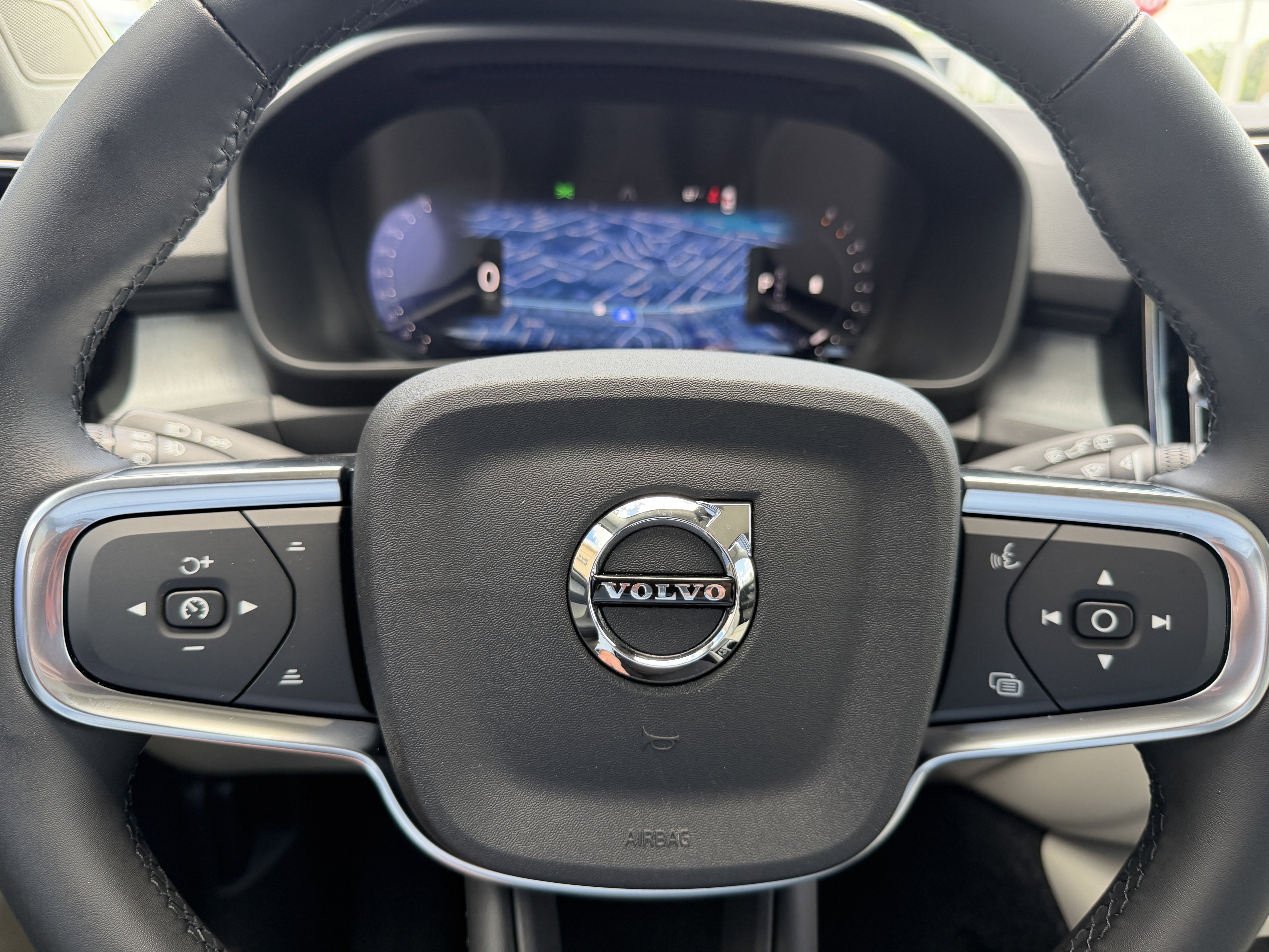 New 2026 Volvo XC40 B5 Plus w/ Climate Package AWD/4WD image 30
