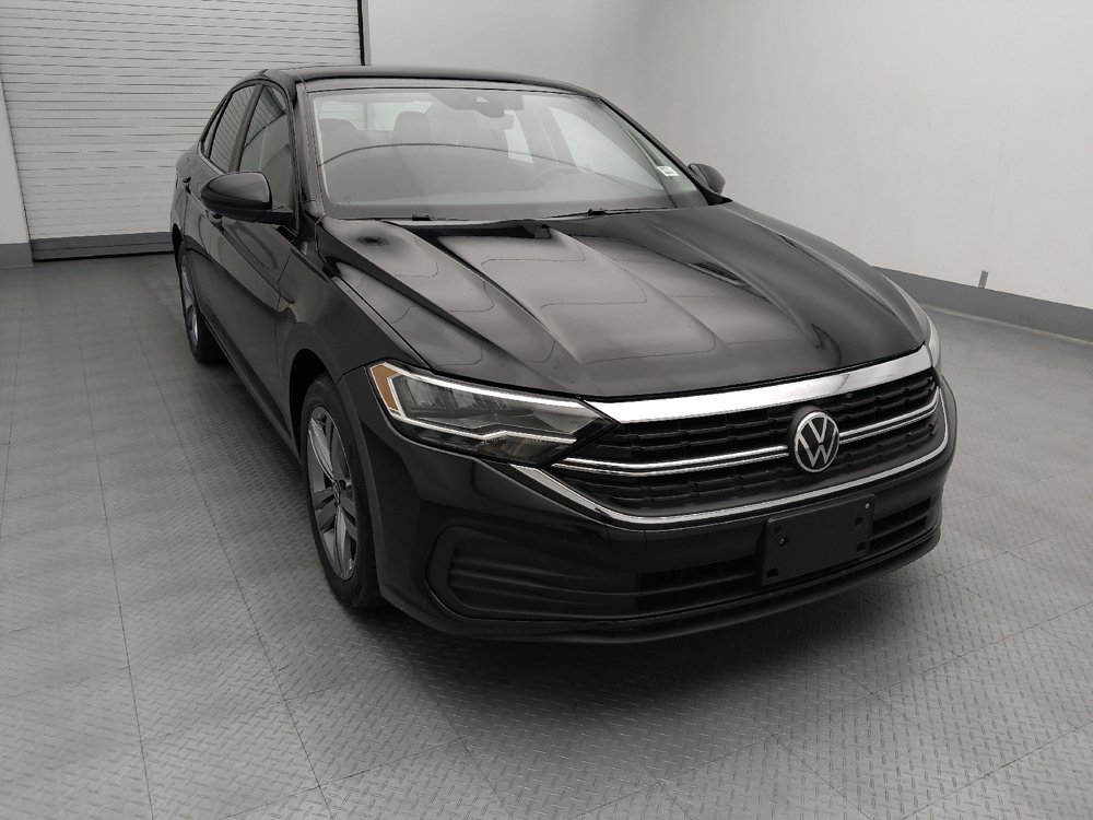 Used 2024 Volkswagen Jetta SE FWD image 14
