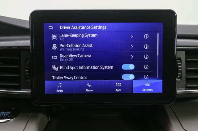 Used 2023 Ford Explorer XLT w/ Equipment Group 202A AWD/4WD image 23