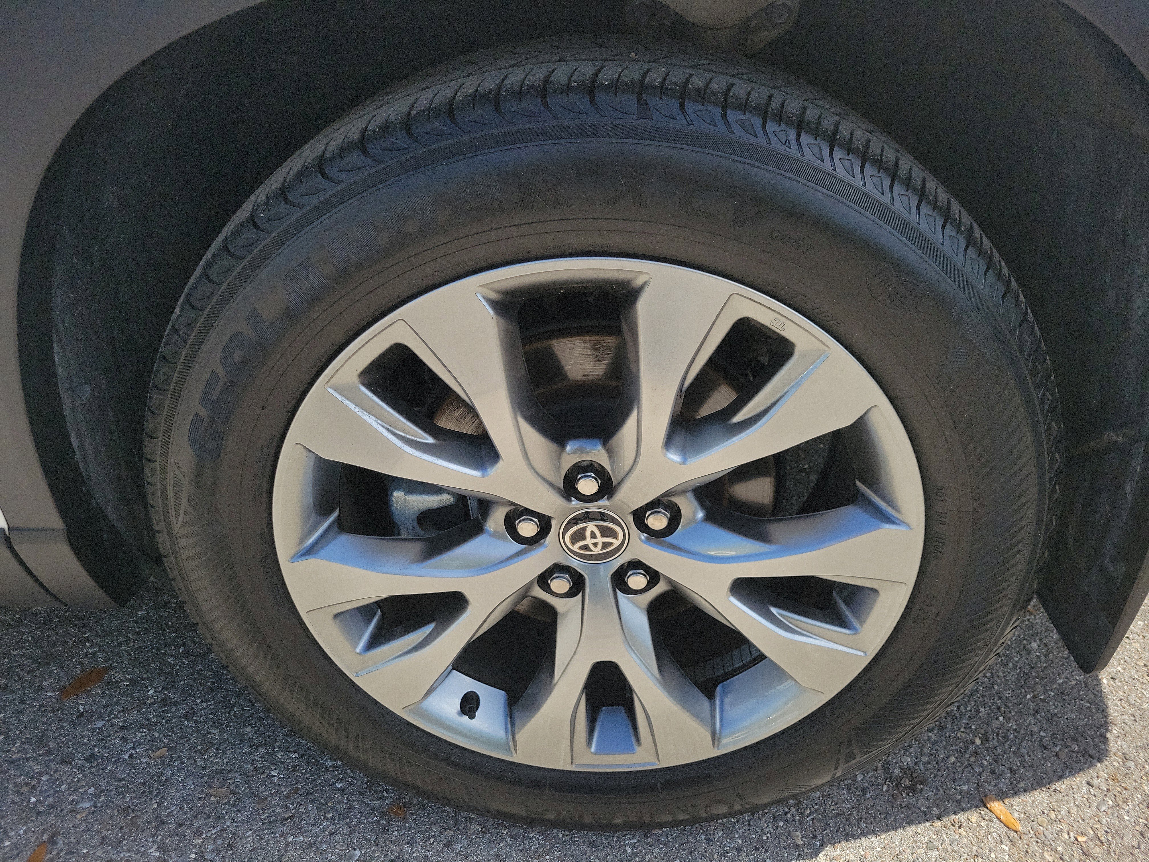 Used 2024 Toyota Grand Highlander Limited image 35