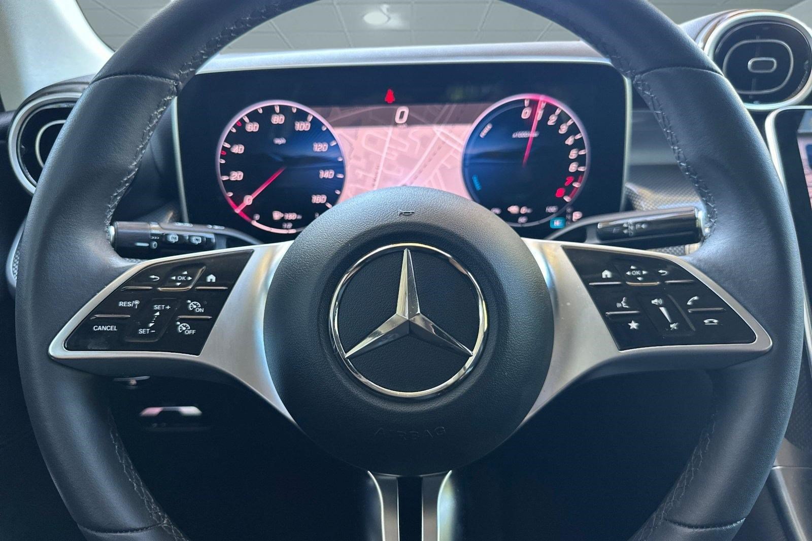 Certified 2025 Mercedes-Benz GLC 350e 4MATIC image 11