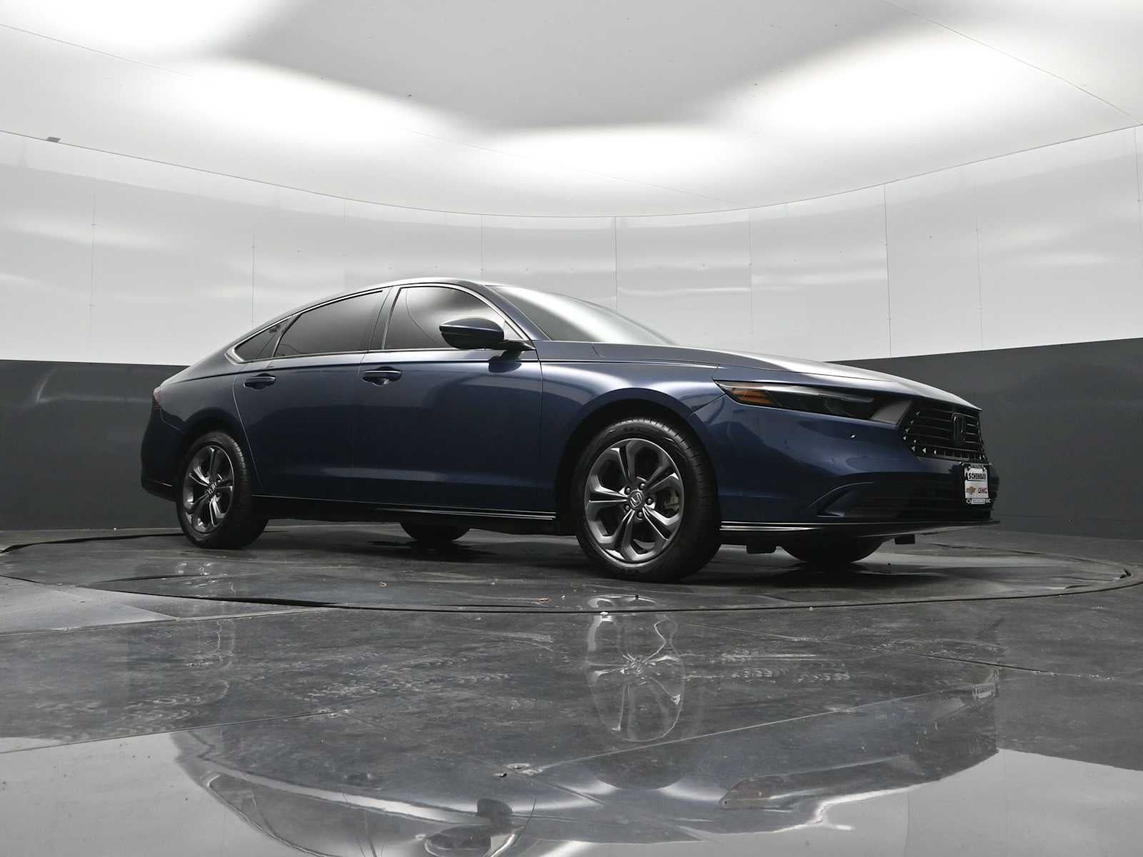 Used 2023 Honda Accord EX-L image 18