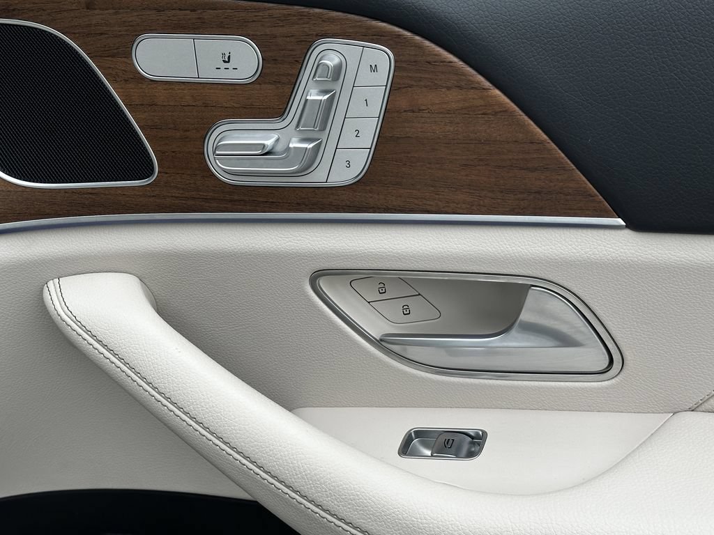 Certified 2025 Mercedes-Benz GLE 350 4MATIC image 17