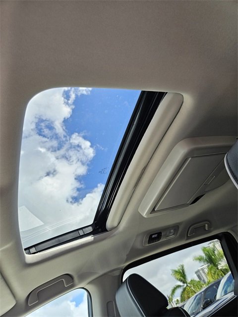 New 2026 Honda Odyssey Touring image 7