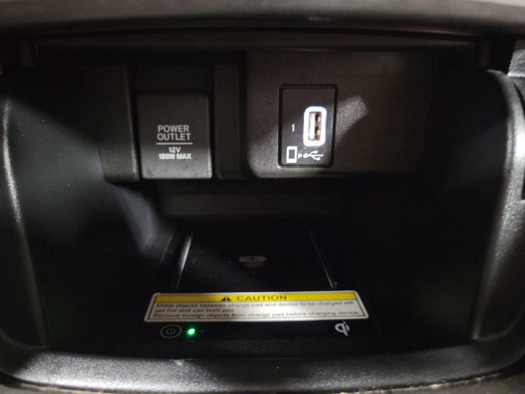 Used 2019 Honda Accord Touring image 18