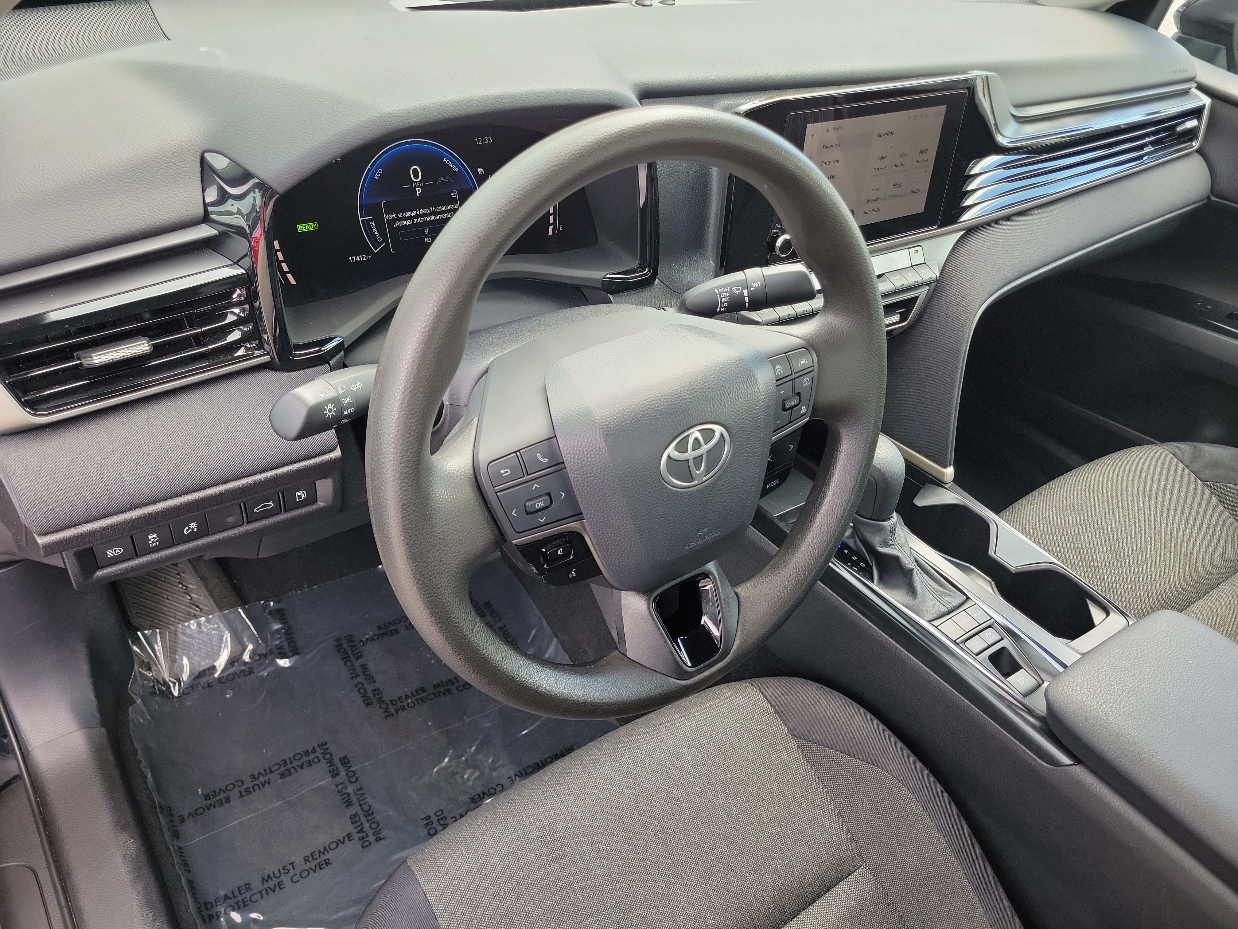 Used 2025 Toyota Camry LE FWD image 8