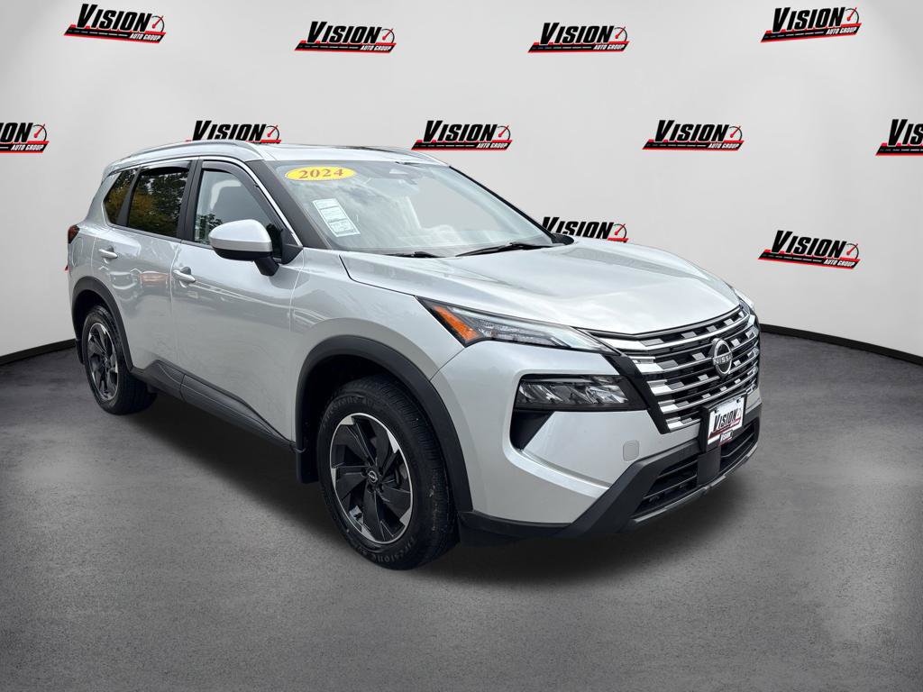 Certified 2024 Nissan Rogue SV w/ SV Premium Package AWD/4WD image 2