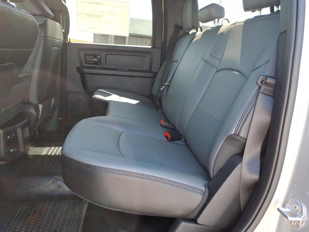 New 2026 RAM 2500 Tradesman w/ Chrome Appearance Group AWD/4WD image 6