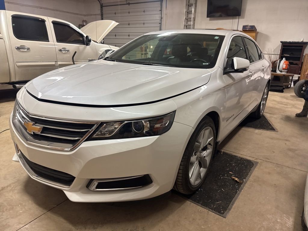 Used 2017 Chevrolet Impala LT w/ Leather Package FWD image 2