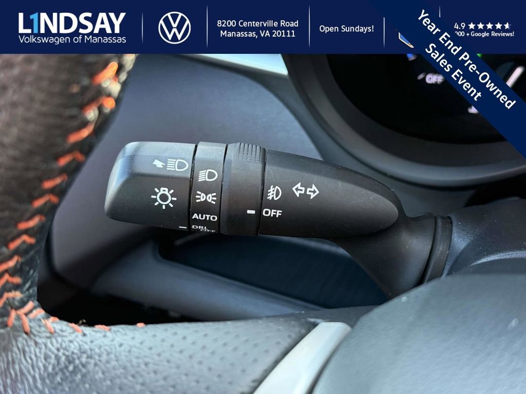 Used 2021 Toyota Sienna XSE image 23