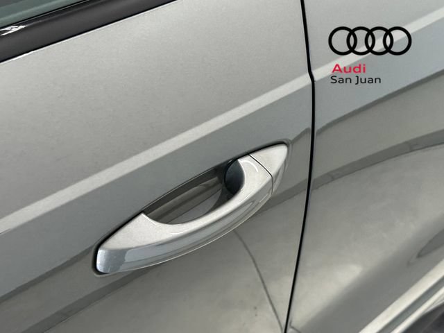Used 2024 Audi Q3 2.0T Premium Plus w/ Premium Plus Package AWD/4WD image 9