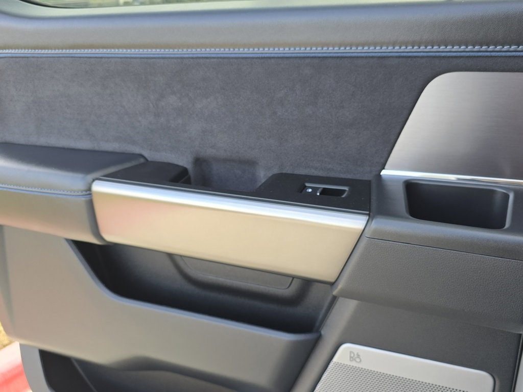 Used 2024 Ford F150 Platinum w/ FX4 Off-Road Package image 24