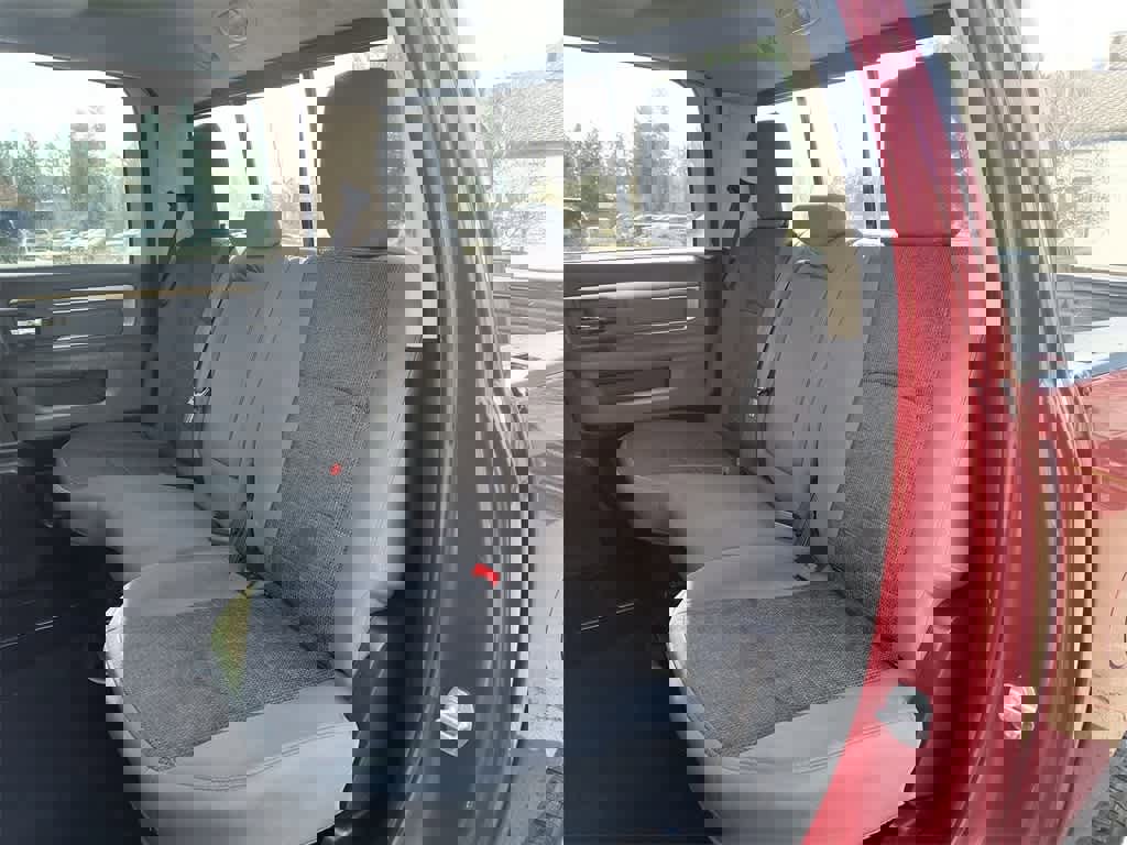 Used 2015 RAM 1500 Big Horn image 21