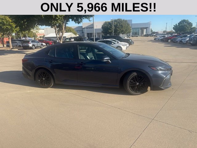 Used 2026 Toyota Camry SE w/ Multimedia Upgrade Package FWD image 2