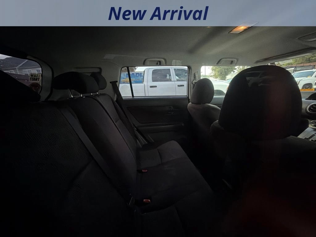 Used 2013 Scion xB FWD image 6