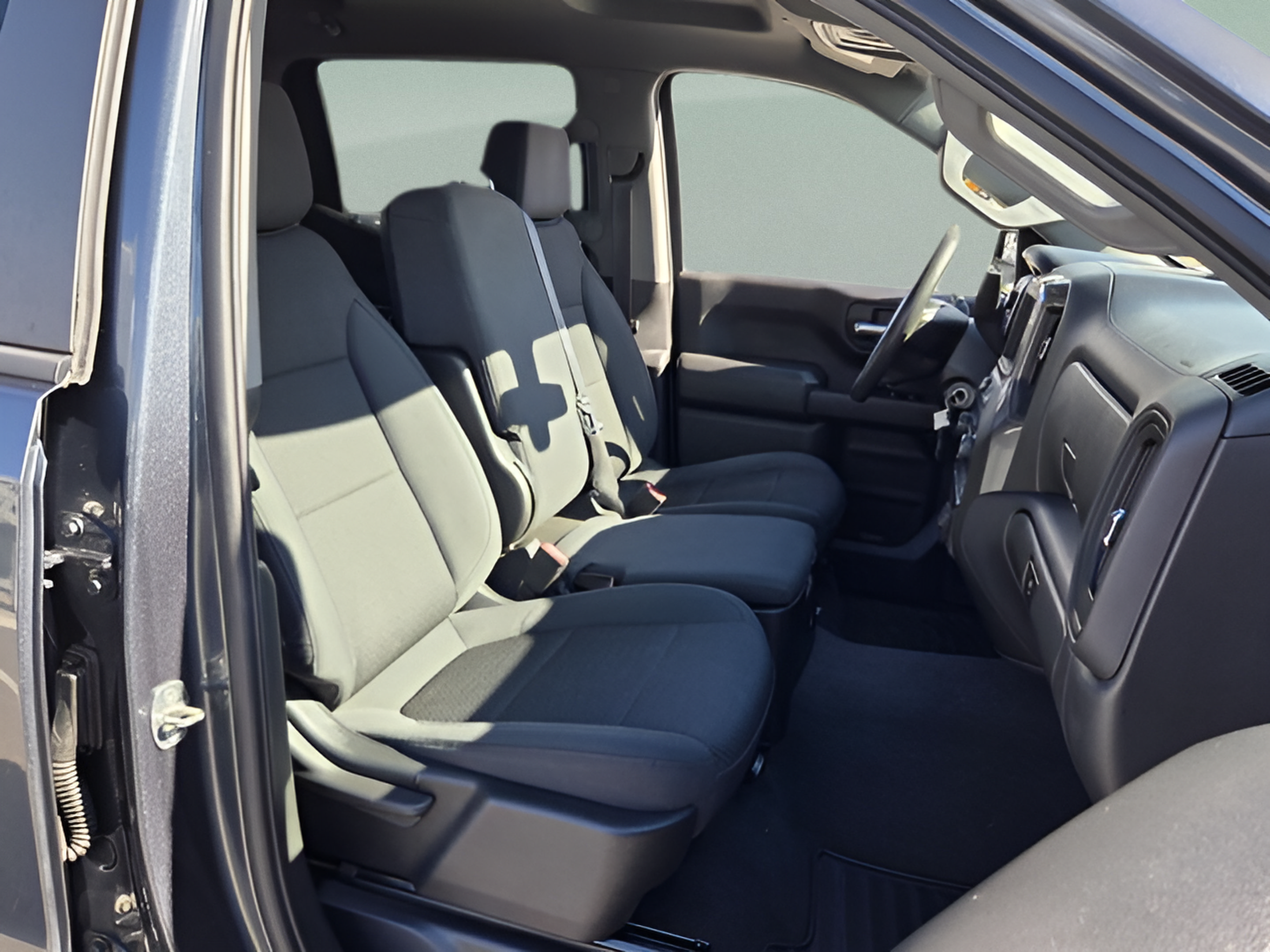 Certified 2020 Chevrolet Silverado 1500 Custom Trail Boss w/ Custom Convenience Package AWD/4WD image 15