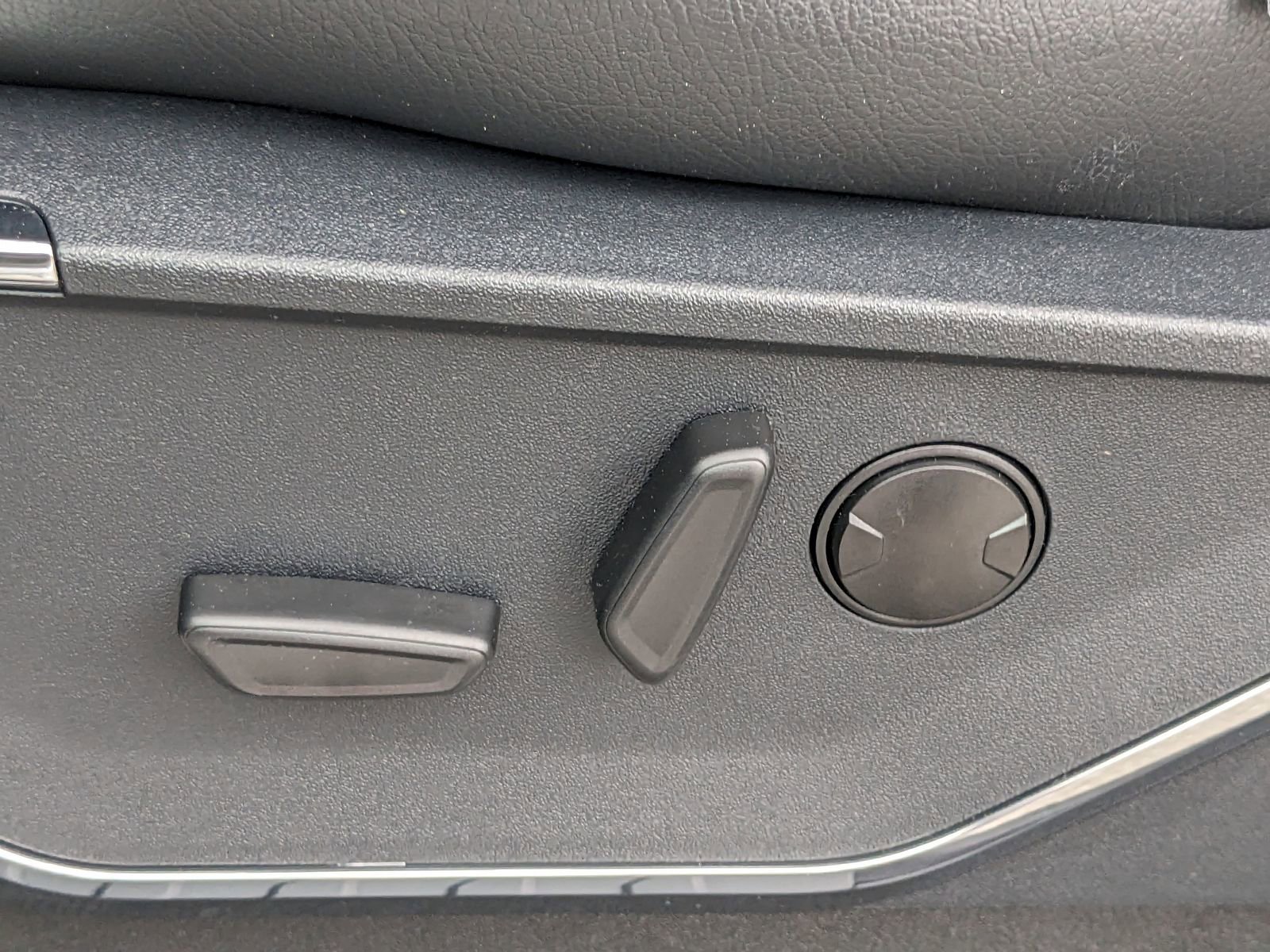 New 2024 Ford F250 Lariat w/ Lariat Ultimate Package image 21