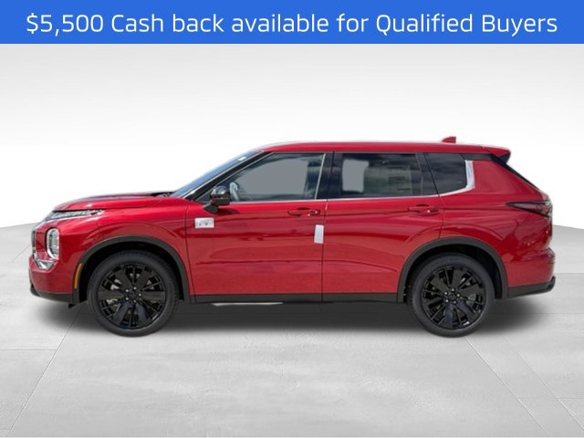 New 2026 Mitsubishi Outlander LE FWD image 2