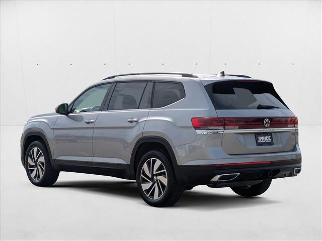 Used 2024 Volkswagen Atlas SE image 3