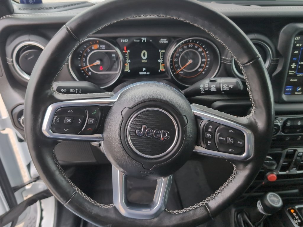 Used 2022 Jeep Wrangler Unlimited Sahara w/ Cold Weather Group AWD/4WD image 10