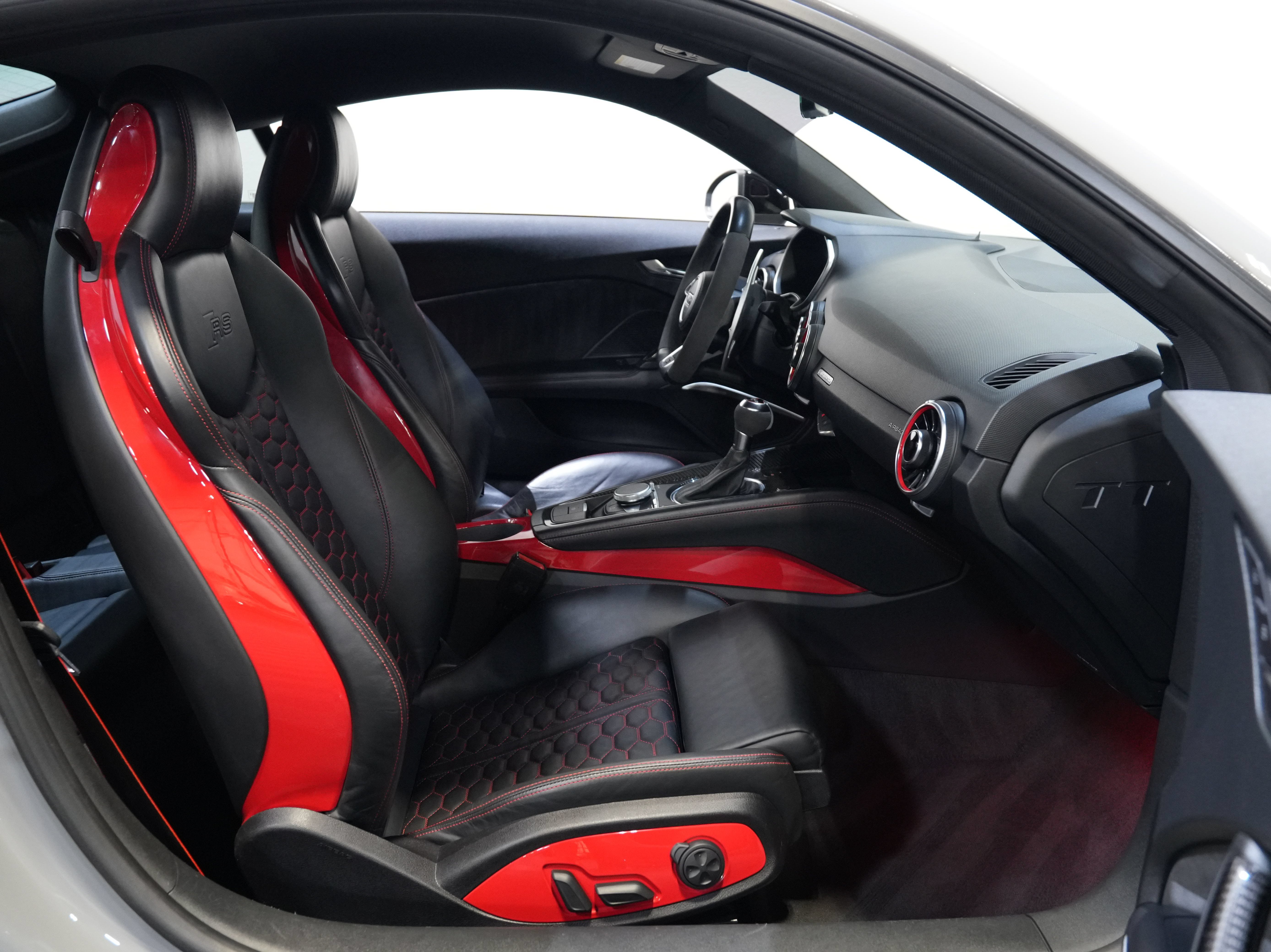 Used 2019 Audi TT RS w/ Technology Package AWD/4WD image 31