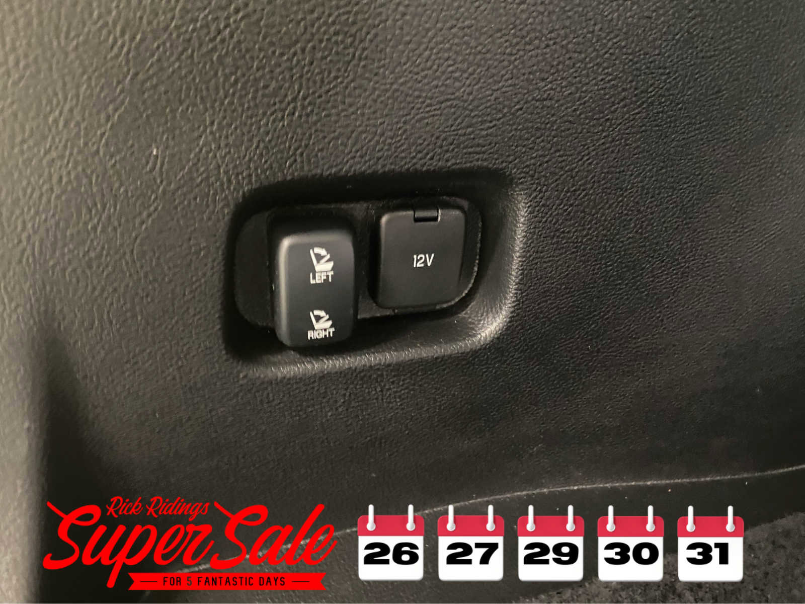 Used 2024 Ford Edge SEL image 11