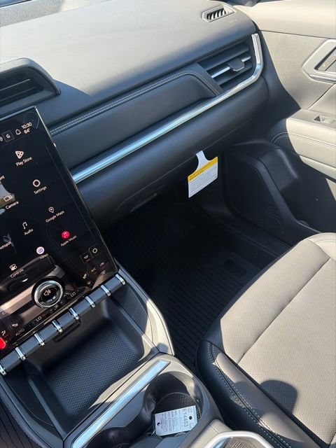 New 2027 GMC Terrain Elevation w/ Elevation Premium Package AWD/4WD image 14