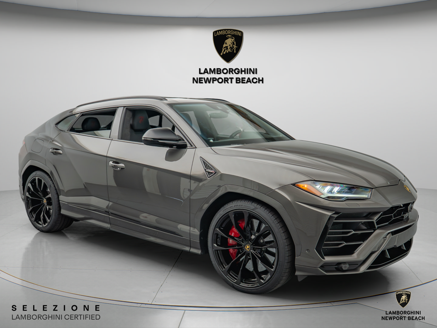 Used 2022 Lamborghini Urus