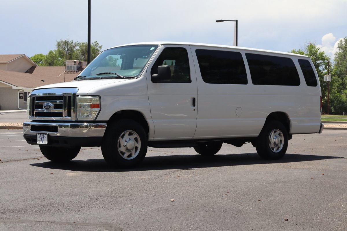 Used 2012 Ford E-350 and Econoline 350 XLT RWD image 11